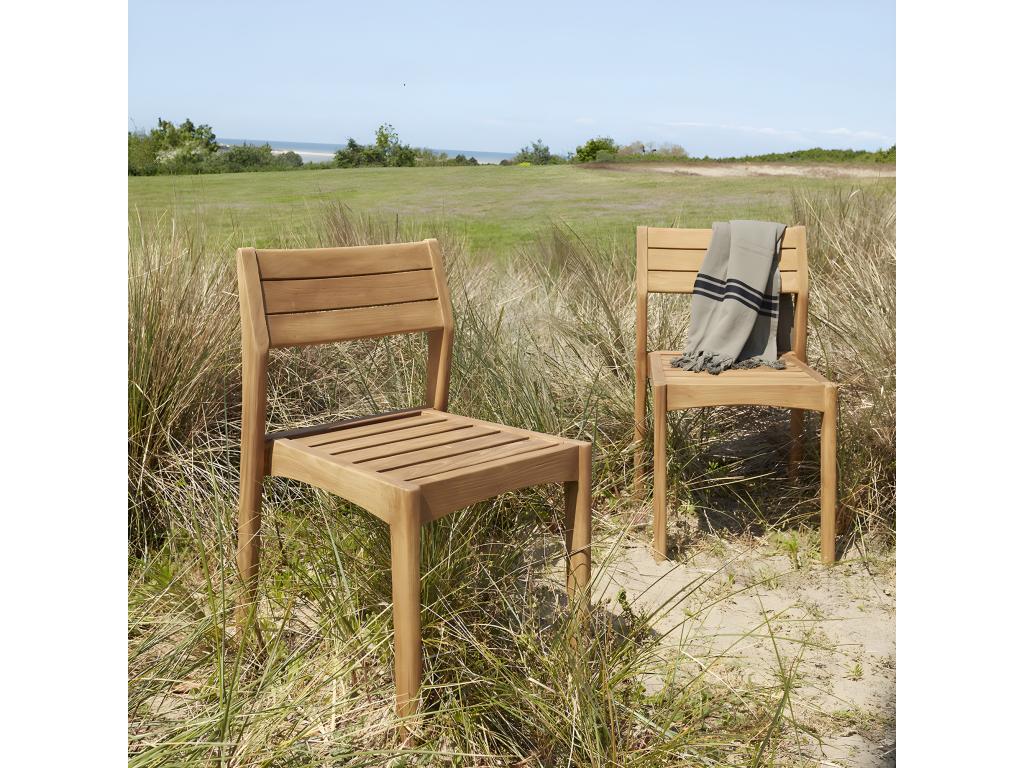 Set of 2 garden chairs made from solid recycled teak